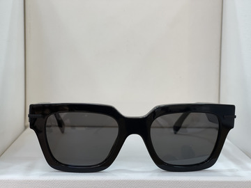 Lunette de soleil FE40078I