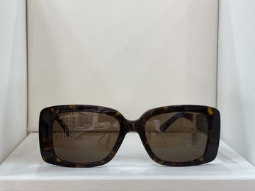 Lunette de soleil BB0048S