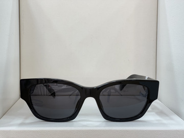 Lunette de soleil CL40197U