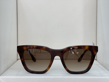 Lunette de soleil VB630S